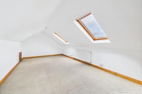 BEDROOM SIX