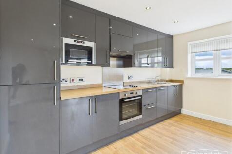 OPEN PLAN KITCHEN