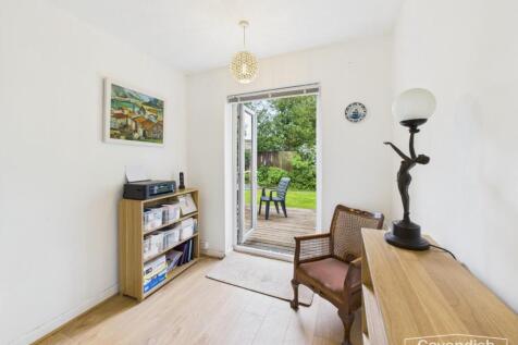 DINING/ STUDY/ BEDROOM 4