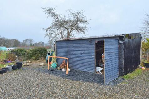 DRIVEWAY &amp; GARAGE