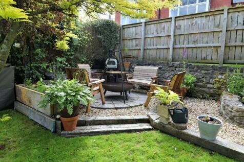front garden 3.jpg
