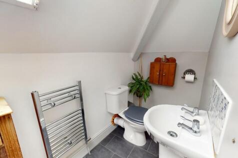 CLOAKROOM/WC