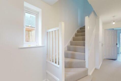 SECOND FLOOR LANDING