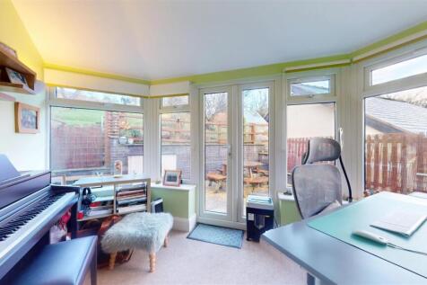 SUN ROOM