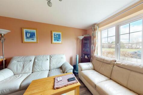 Stryd-Y-Wylan-Ruthin-03172025_090257.jpg