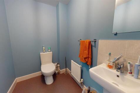CLOAKROOM/WC