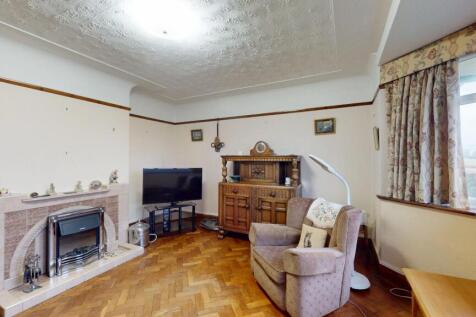 DAY ROOM