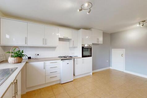 110-Mwrog-Street-Ruthin-03042025_140228.jpg