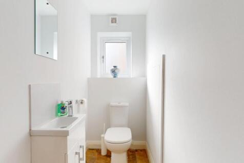 CLOAKROOM/WC