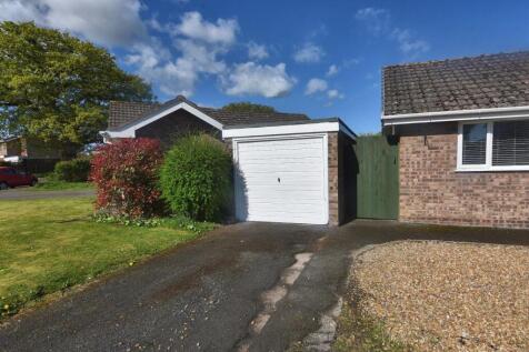 DETACHED GARAGE