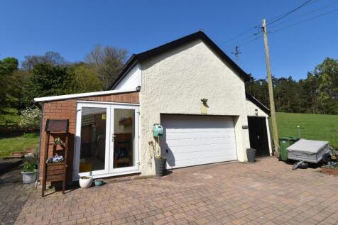 DETACHED GARAGE
