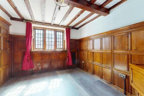 STUDY/OPTIONAL BEDROOM TWO