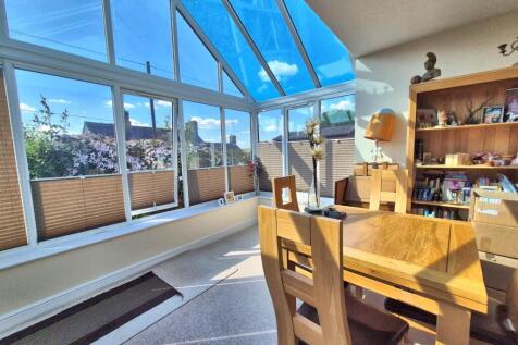 SUN ROOM AND DINING ROOM