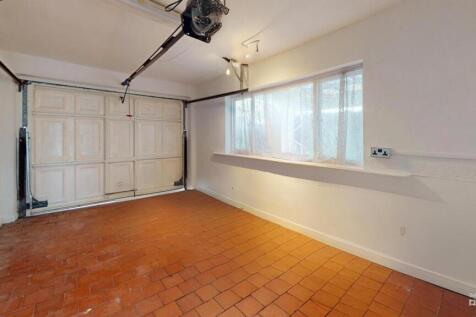 INTEGRAL GARAGE