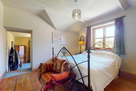 BEDROOM 1A.jpg