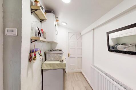 REAR HALL/UTILITY AREA
