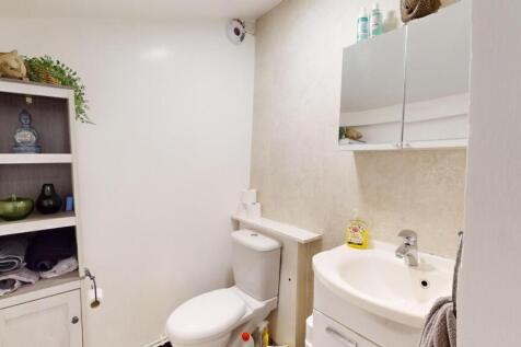 REAR HALL/UTILITY AREA