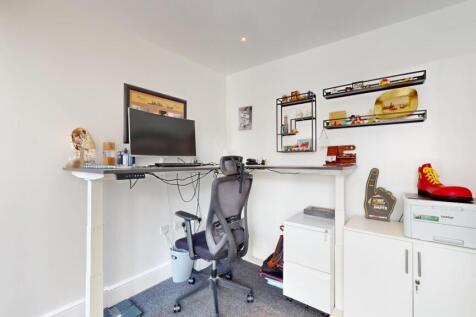 HOME OFFICE