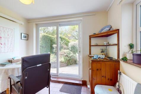 BREAKFAST ROOM