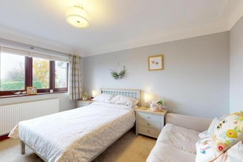 BEDROOM FOUR/OCCASIONAL DINING ROOM