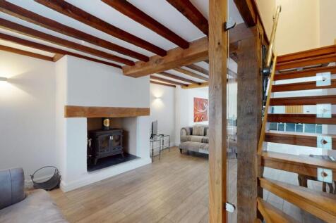 OPEN PLAN LOUNGE/DINING/KITCHEN