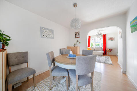 1358751-12-68da59...