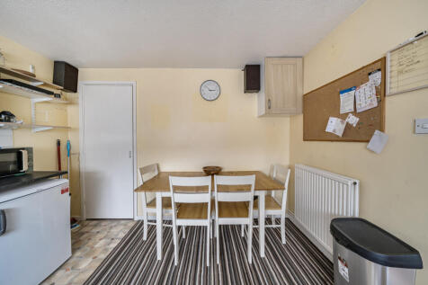 1365491-11-68e91c...