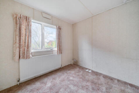 1380688-9-6911d94...