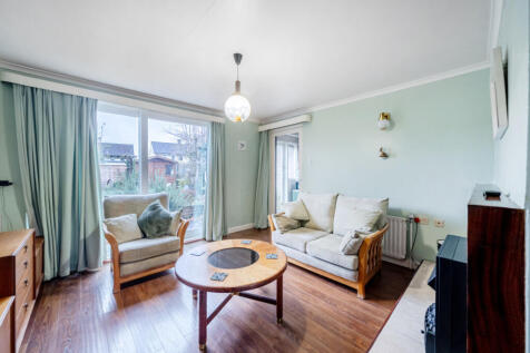 1385536-3-692da36...