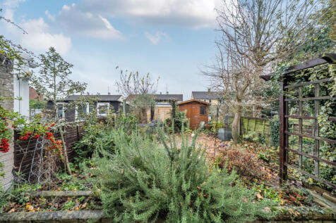 1385536-12-692da4...