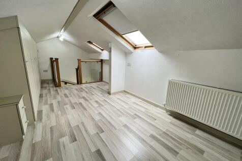 Attic bedroom 