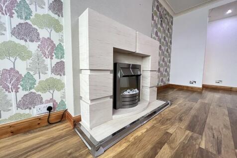 Lounge fireplace 