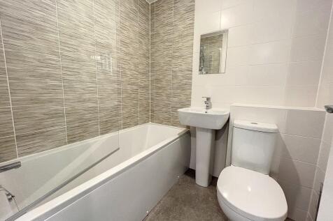 Three Piece Bathr...