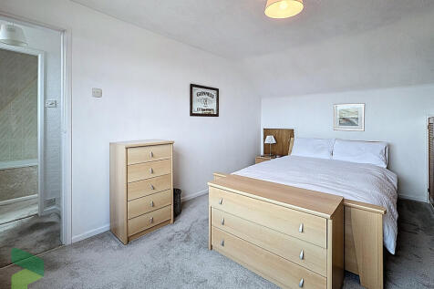 Bedroom 1 first f...