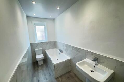 Bathroom showing ...