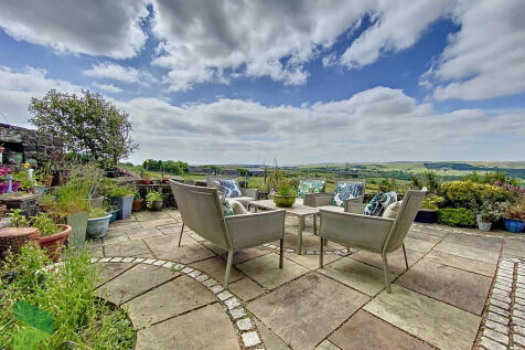 Rear Garden and V...