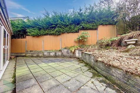 Rear Garden Patio...