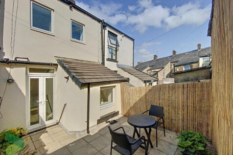 Rear Yard