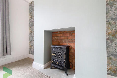 Sitting Room Feat...