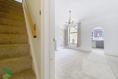 1st Floor stairs....
