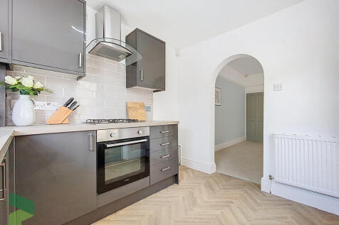 Fitted Kitchen