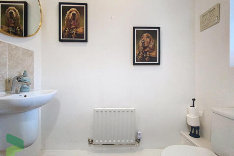 Cloakroom and WC	
