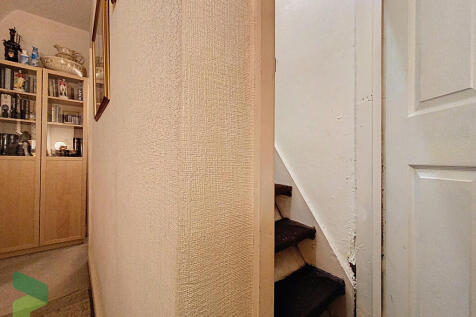 Staircase to Atti...