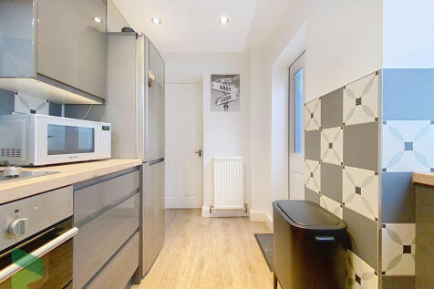 Fitted Kitchen