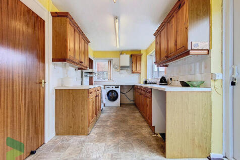 Fitted Dining Kit...