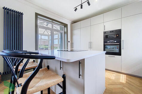 Open Plan Breakfa...