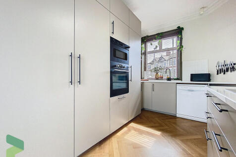 Open Plan Breakfa...