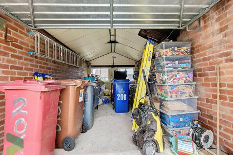 Detached Garage