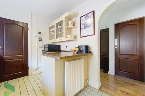 Fitted Kitchen