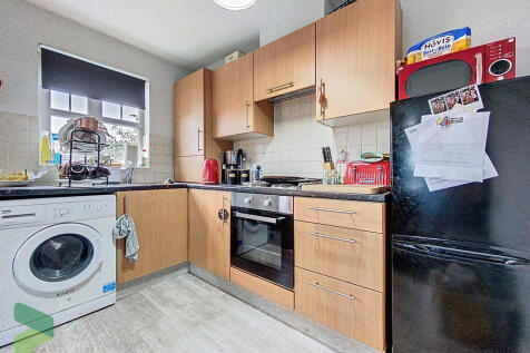 Open Plan Fitted ...